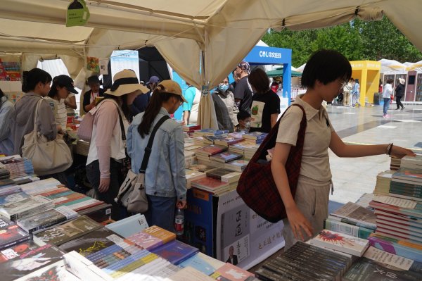 胜亿配资 2025北京书市圆满落幕，累计接待读者80余万人次
