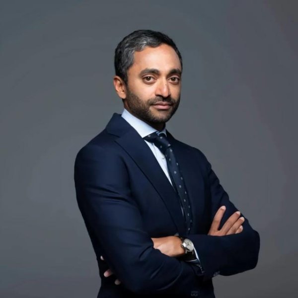 尚红网  这位出身贫寒的百亿投资人，又做出惊人选择